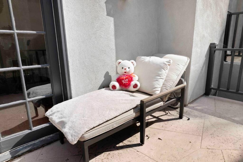 Villa Stunning Mediterranean Mansion In Laurel Canyon Los Ángeles